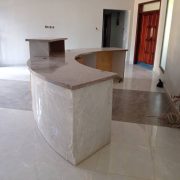 Creation of wall shelves to organize your space